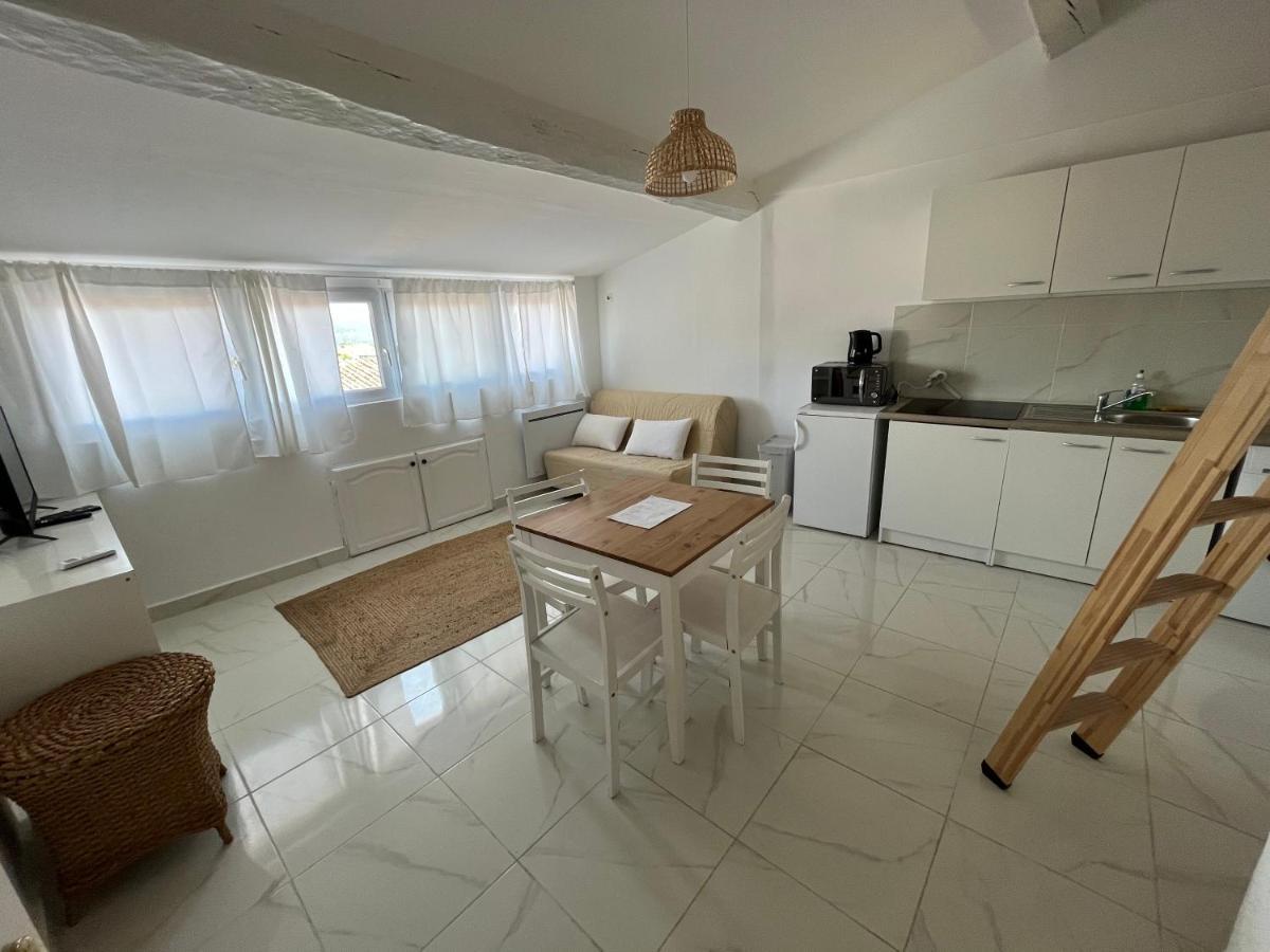 Studio Centre Ville Les Arcs Avec Vue Sur Massif Des Maures Ngoại thất bức ảnh
